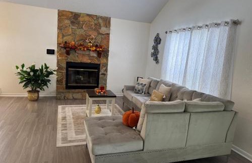 Terrace Park House | La Perla