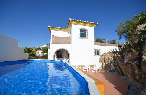 Periana Villa | La Peruela. A Spacious 4 Bed Rural Villa with private pool and stunning views