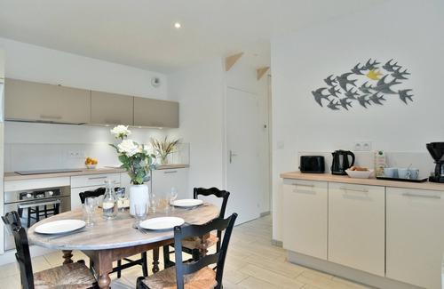 Ille-et-Vilaine Ski Chalet | La Petite Émilie