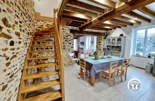 Saint-Calais-du-Desert House | La petite vallée