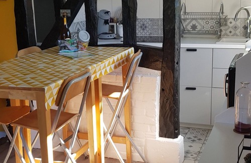 Bosroumois House | La Petite Maison, a cocoon nestled in greenery