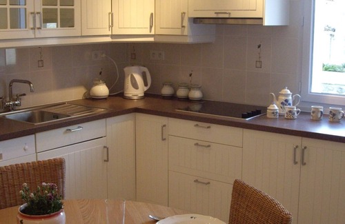 Bellevigne Cottage | La Petite Maison Beautiful, Enchanting and loved