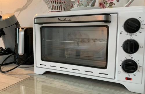 Solesmes House | La petite maison