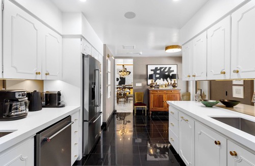 Deep Well Ranch House | La Petite Maison - Hollywood Regency retreat in Palm Springs’ Deepwell neighborh