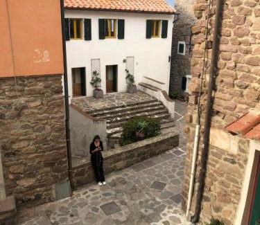 Capraia Apartment | La Piazzetta