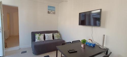 Trouville-sur-Mer House | La Pivoine