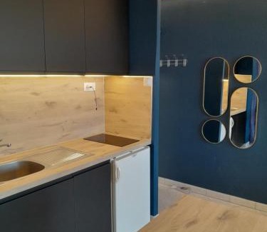 Port-la-Nouvelle Apartment | La Plage, clim et wifi