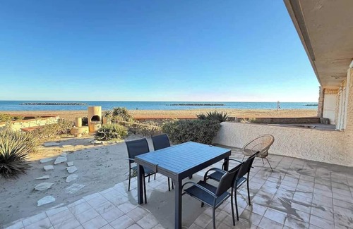 Valras-Plage Villa | La Plage Villa Pieds dans l’eau, vue mer et jardin privé