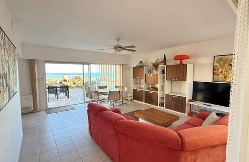 Valras-Plage Villa | La Plage Villa Pieds dans l’eau, vue mer et jardin privé