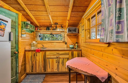 Mancos Cabin | La Plata Mountains Bunkhouse - Cozy/Comfortable/Economical