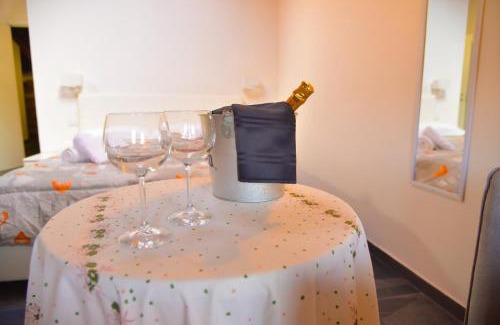 Cavaglia Bed & Breakfast | La Plaza B&B