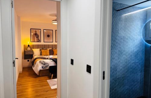 Zaragoza Old Town Apartment | La Plaza del Pilar