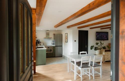 Auseu House | La Pomme