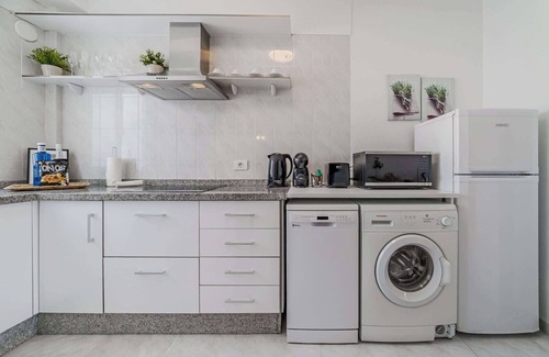 Alcala Apartment | La Punta Balcony Suite