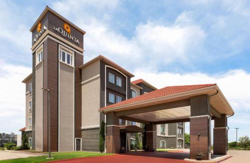 Brownwood Hotel | La Quinta by Wyndham Brownwood
