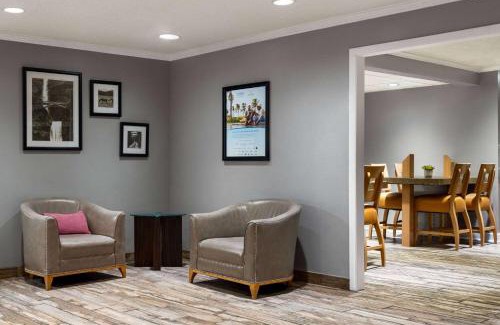 Tinley Park Hotel | La Quinta by Wyndham Chicago Tinley Park