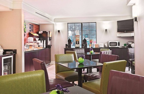 Champaign Hotel | La Quinta Inn by Wyndham Champaign