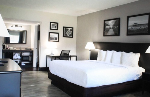 Cocoa Beach Hotel | La Quinta Inn by Wyndham Cocoa Beach-Port Canaveral