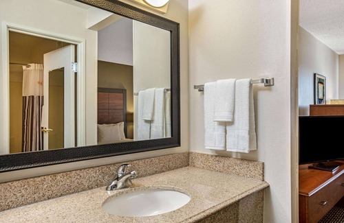North Little Rock Hotel | La Quinta Inn & Suites by Wyndham N Little Rock-McCain Mall