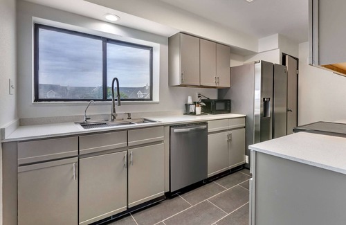 Clive Hotel | La Quinta Inn & Suites by Wyndham Des Moines West Clive