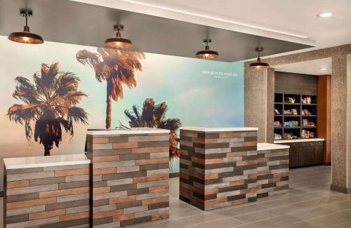 San Bernardino Hotel | La Quinta Inn & Suites by Wyndham San Bernardino