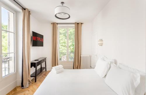 Notre-Dame-des-Champs Apartment | La Résidence du Sénateur