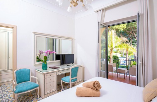 Lacco Ameno Hotel | La Reginella Resort & SPA