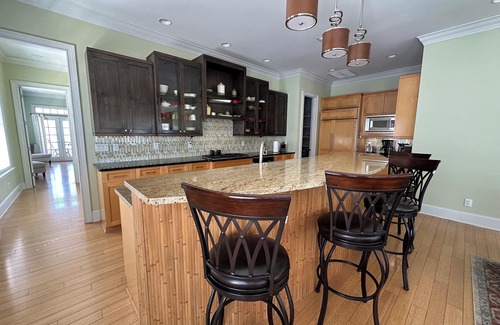Ocean Cay House | LA RETRAITE 365 Lux Town home, 3559 sqft 3 Brms 3.5 Bth Beach views +Location!