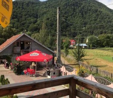 Lepsa House | La Rita Acasă