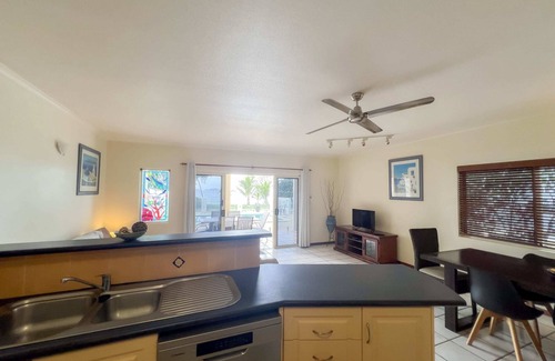 South Mission Apartment | La Riviera One Coastal Life Style Two Bedroom