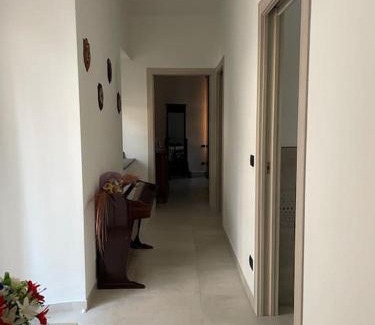 Cavour Apartment | La Rocchetta - Ai piedi del Parco Naturale