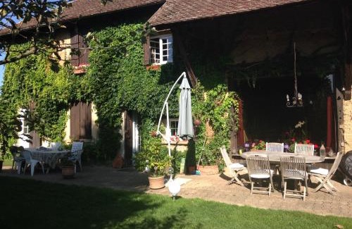 Faverges-de-la-Tour House | La Rolandière