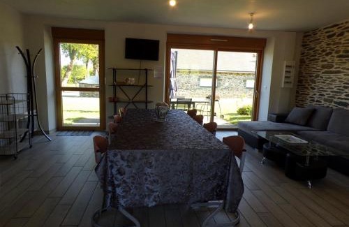 Mur-de-Bretagne House | LA ROSELIERE - Les Vergers de Guerledan