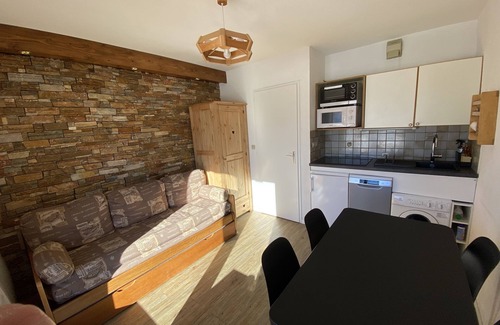 La Rosiere Apartment | La rosiere 2 rooms + mountain corner + covered parking, south facing, wifi