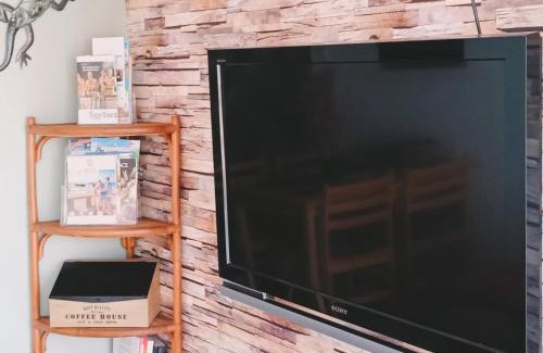 Saint-Come-de-Fresne House | La Salamandre