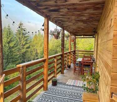 Garda de Sus Ski Chalet | La Sava lui Traian