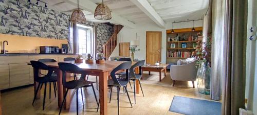 Saint-Cybranet Bed & Breakfast | La Source