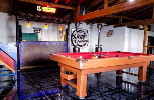 Medellin Villa | La sucursal del cielo only 20 minutes from downtown medellin.