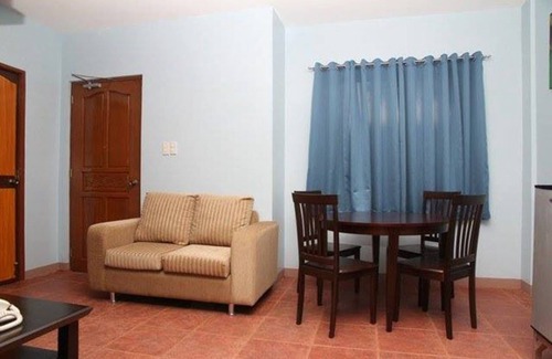 Lemery Hotel | La Sueña Brisa Beach Resort and Events Place