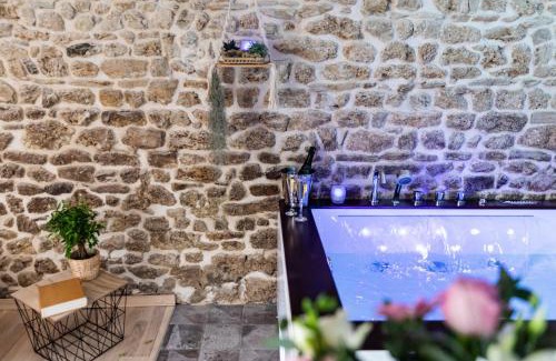 Longmesnil Apartment | La Suite de l'Etoile