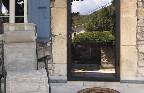 Sainte-Euphemie-sur-Ouveze House | La Terrasse, Village house in Drôme provençale