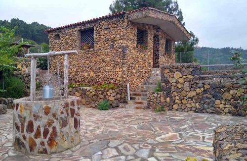 Icod de los Vinos Ski Chalet | LA TAGORA Conect with the nature & relax