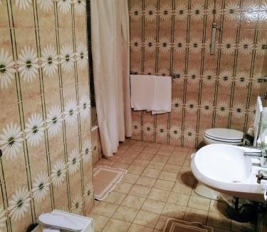 Laurito House | La Taverna del Leone