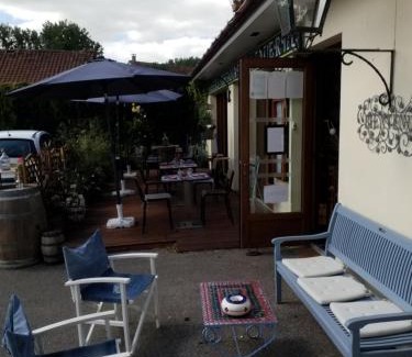 Buire-le-Sec Bed & Breakfast | La Taverne