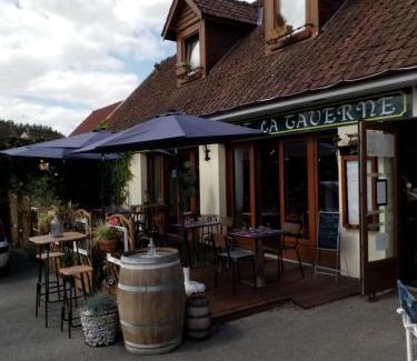 Buire-le-Sec Bed & Breakfast | La Taverne