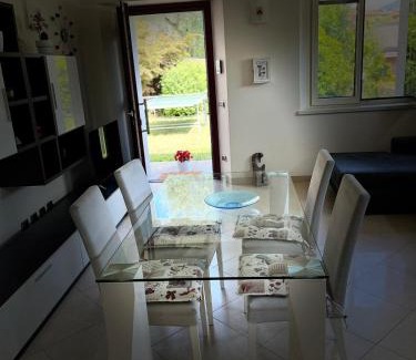 Ossuccio Apartment | La Terrazza Sul Lago