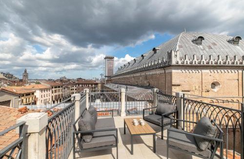 Historic Centre Apartment | La terrazza sulle Piazze - Centro Storico