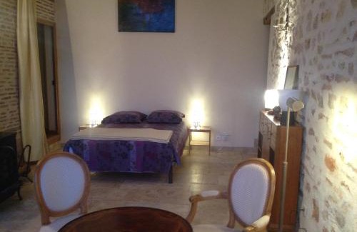 Livry Bed & Breakfast | La Thibaude - Livry