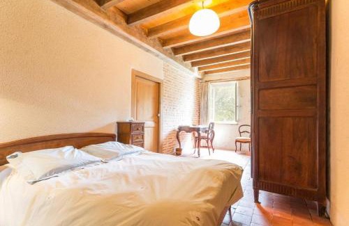 Livry Bed & Breakfast | La Thibaude - Livry
