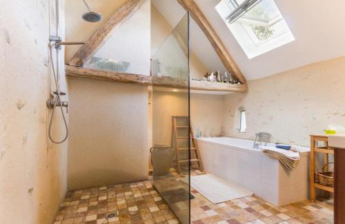 Livry Bed & Breakfast | La Thibaude - Livry